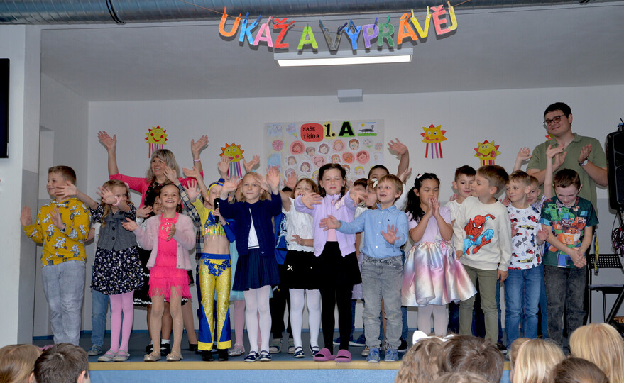 Ukaž a vyprávěj - I.A